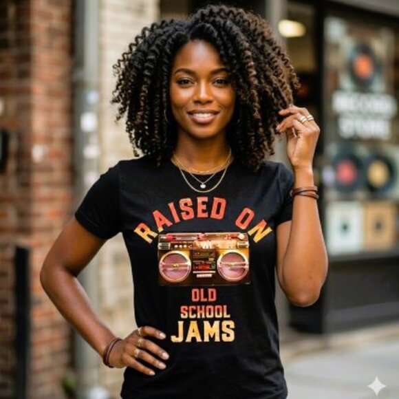 Men's Crew Neck T-Shirt "Raised On Old School Jams" Hip Hop, R&B Design UNISEX - Picture 2 of 4